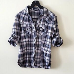 Black plaid fitted blouse